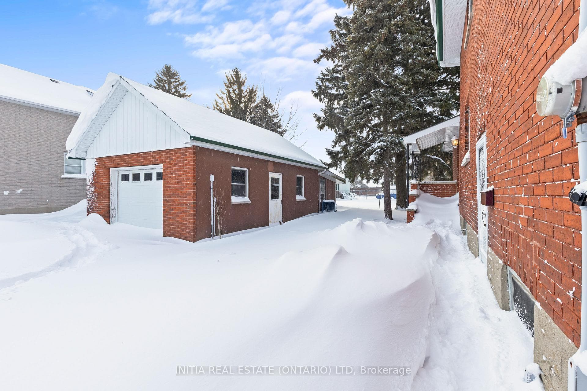 201 Norfolk Street photo 27