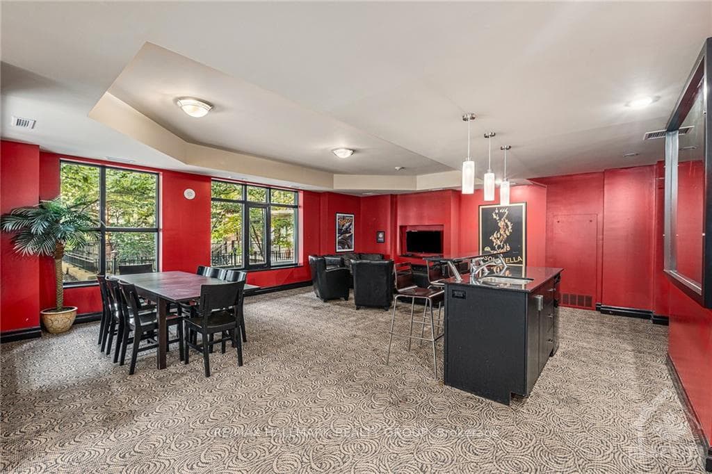 245 KENT Street Unit 407 photo 17