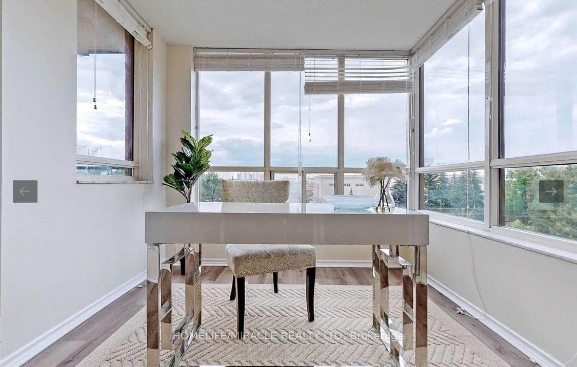20 Cherrytree Drive Unit 409 photo 6