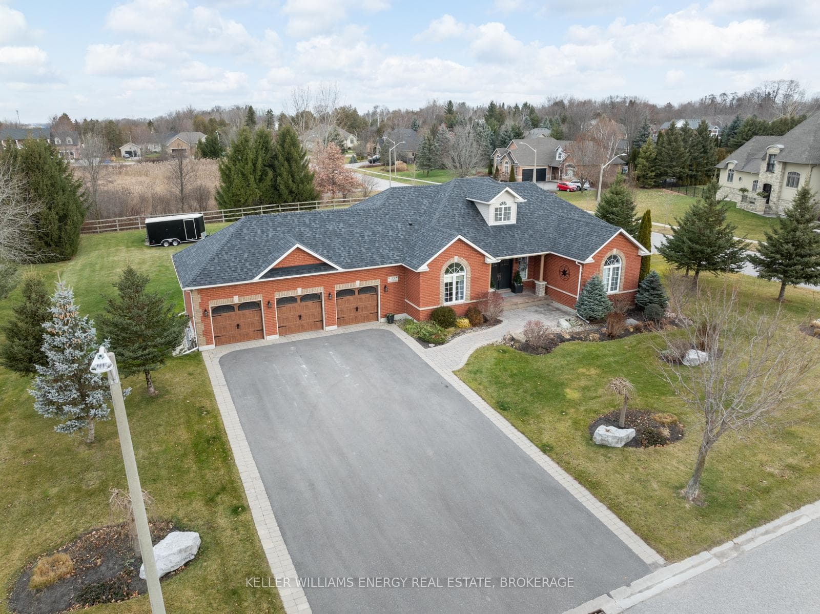 23 Brae Valley Court photo 3