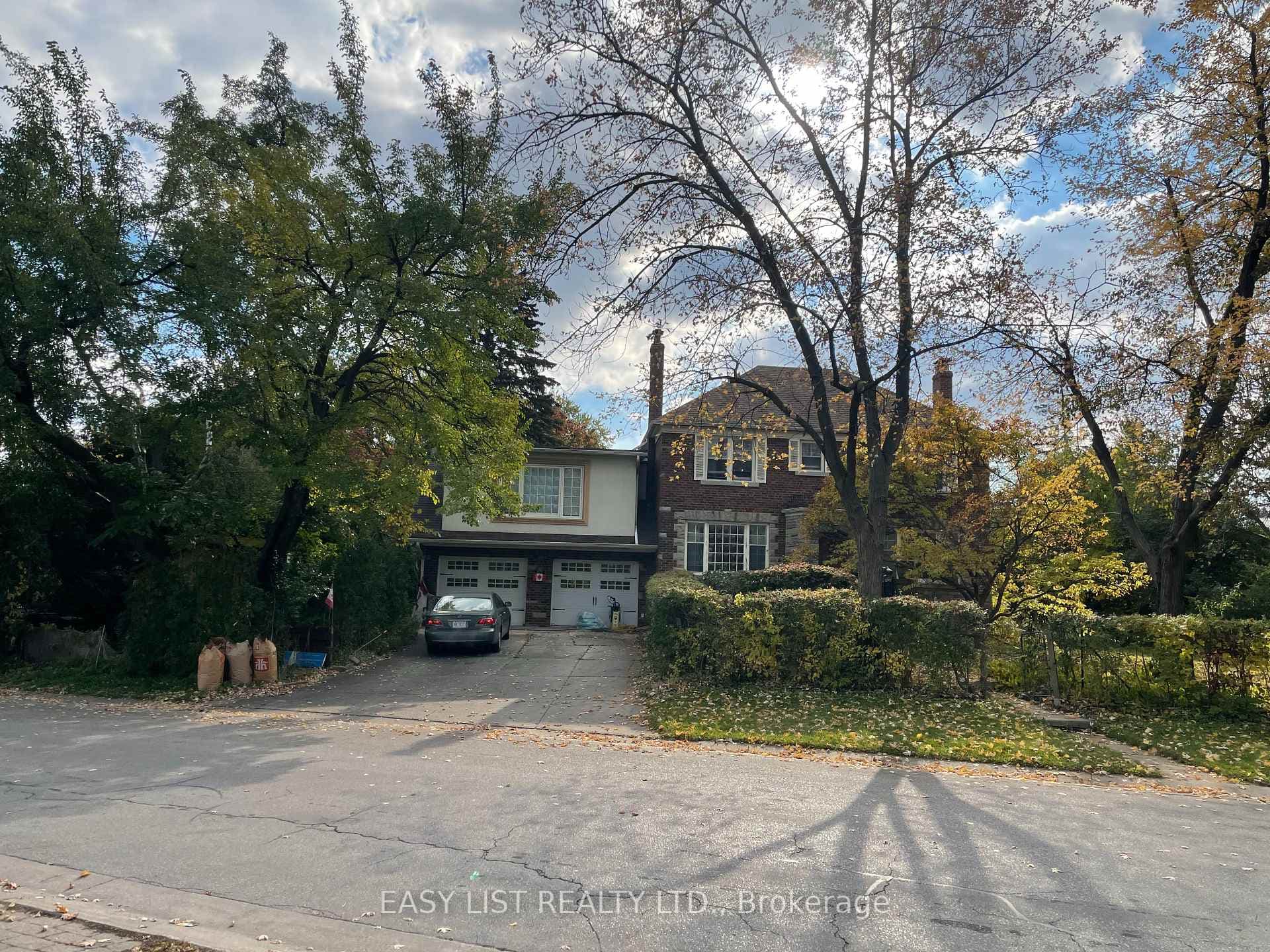 205 Ridley Boulevard photo 5