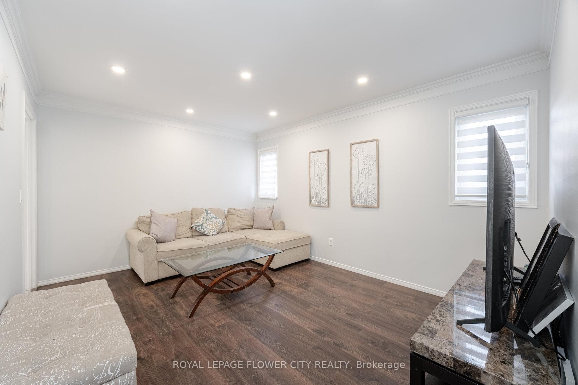 47 Burgby Avenue photo 23