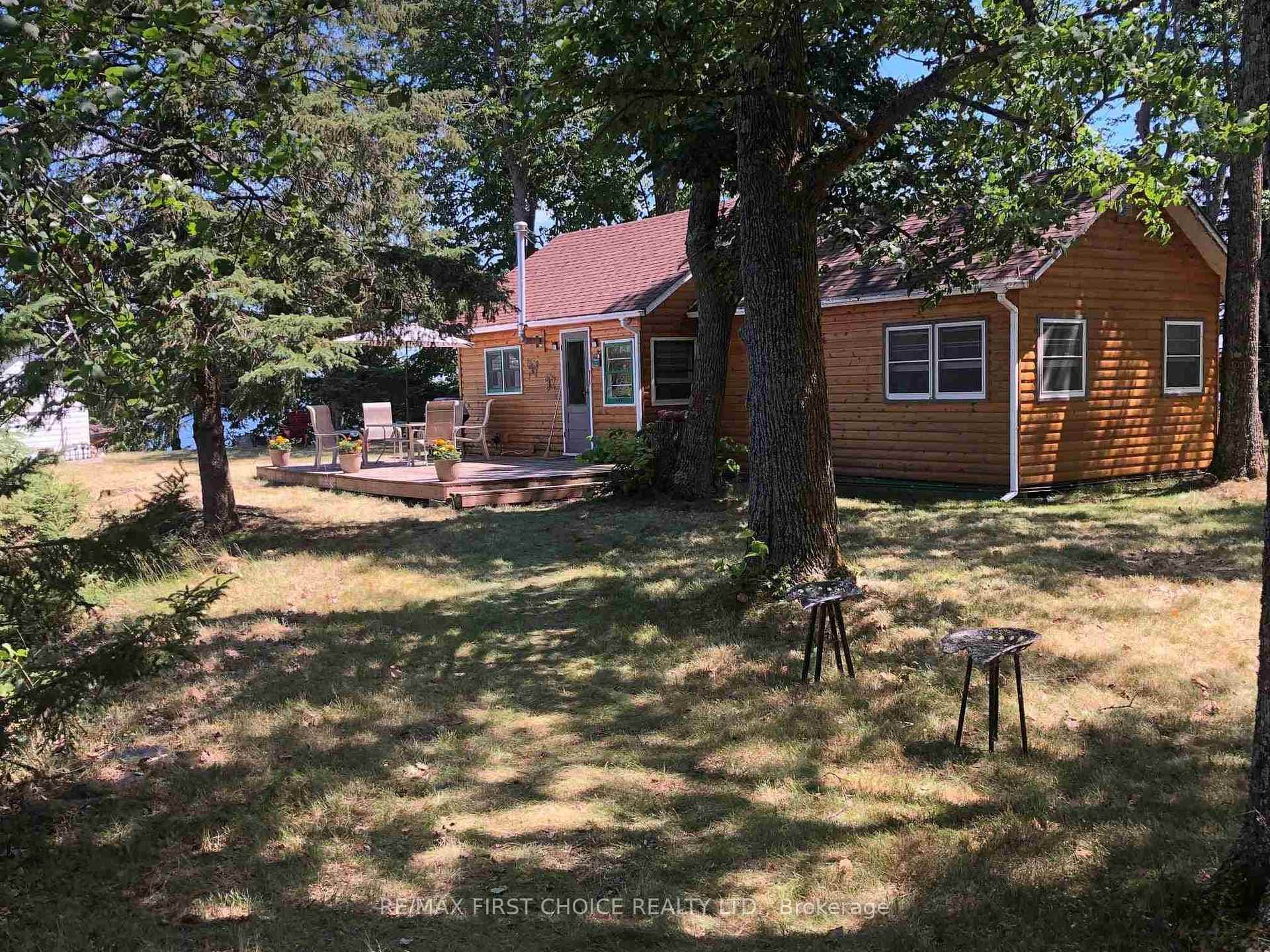 2 Lobstick Bay Island photo 48