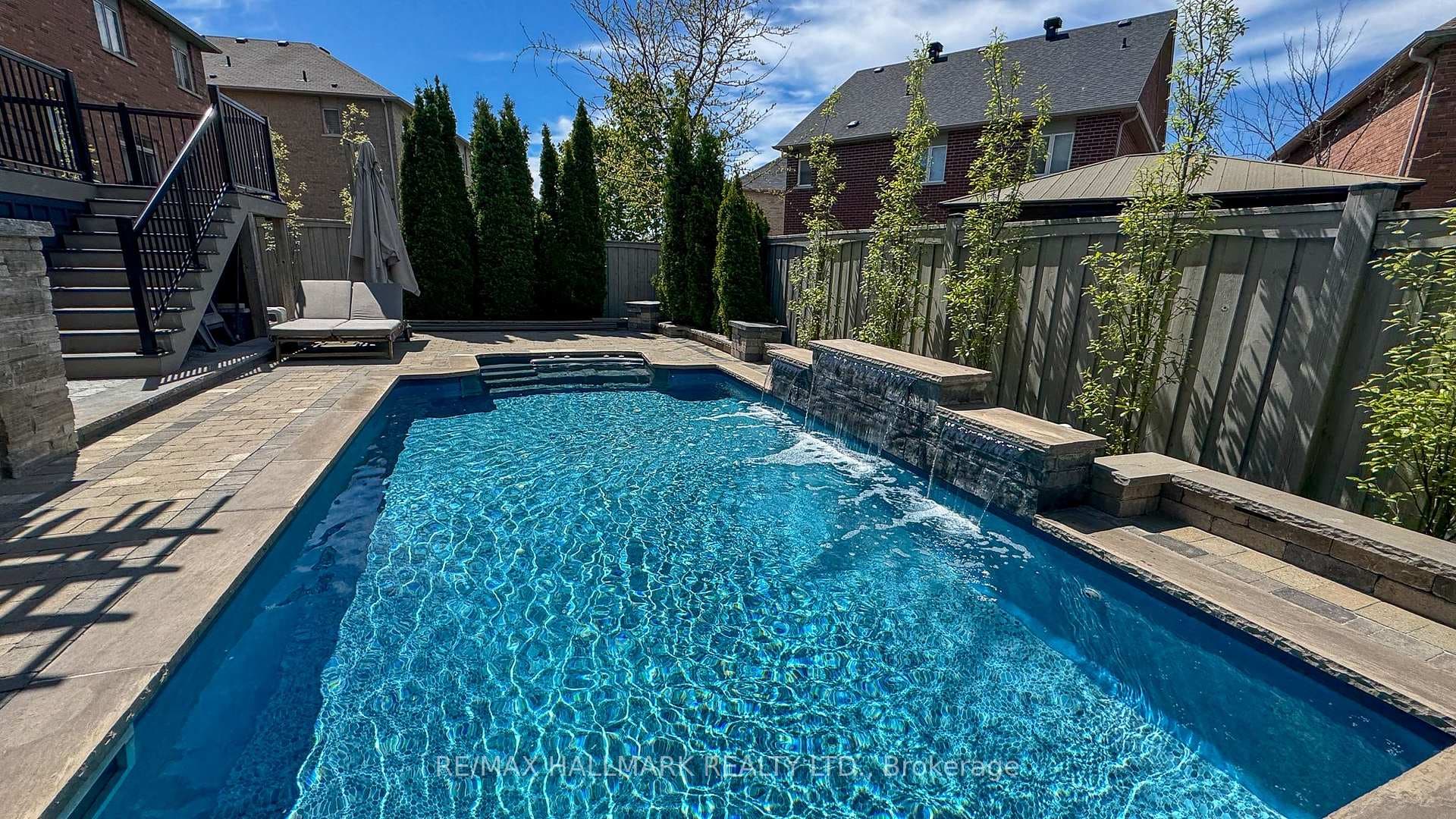 1135 Cenotaph Boulevard photo 43