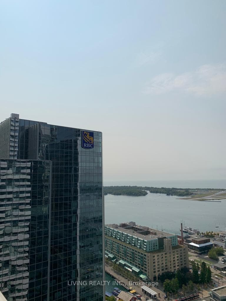 88 Harbour Street Unit 7301 photo 10