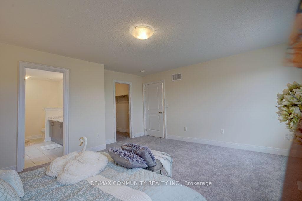 59 Hoad Street photo 12