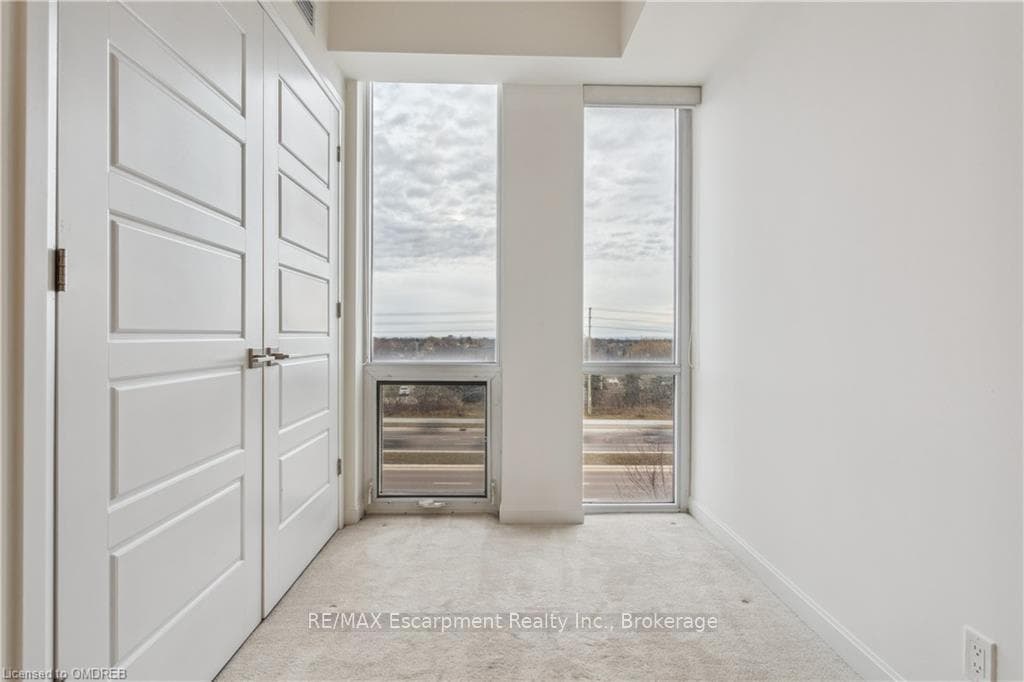 3028 CREEKSHORE COMMON N/A Unit 309 photo 21