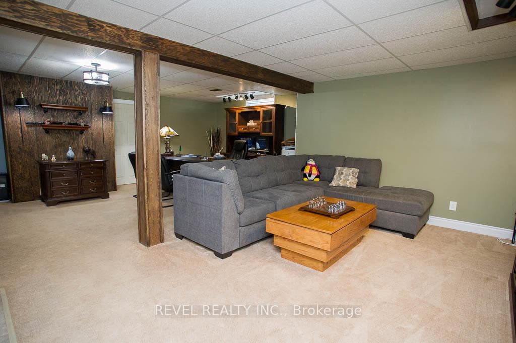 86 Viscount Road photo 20