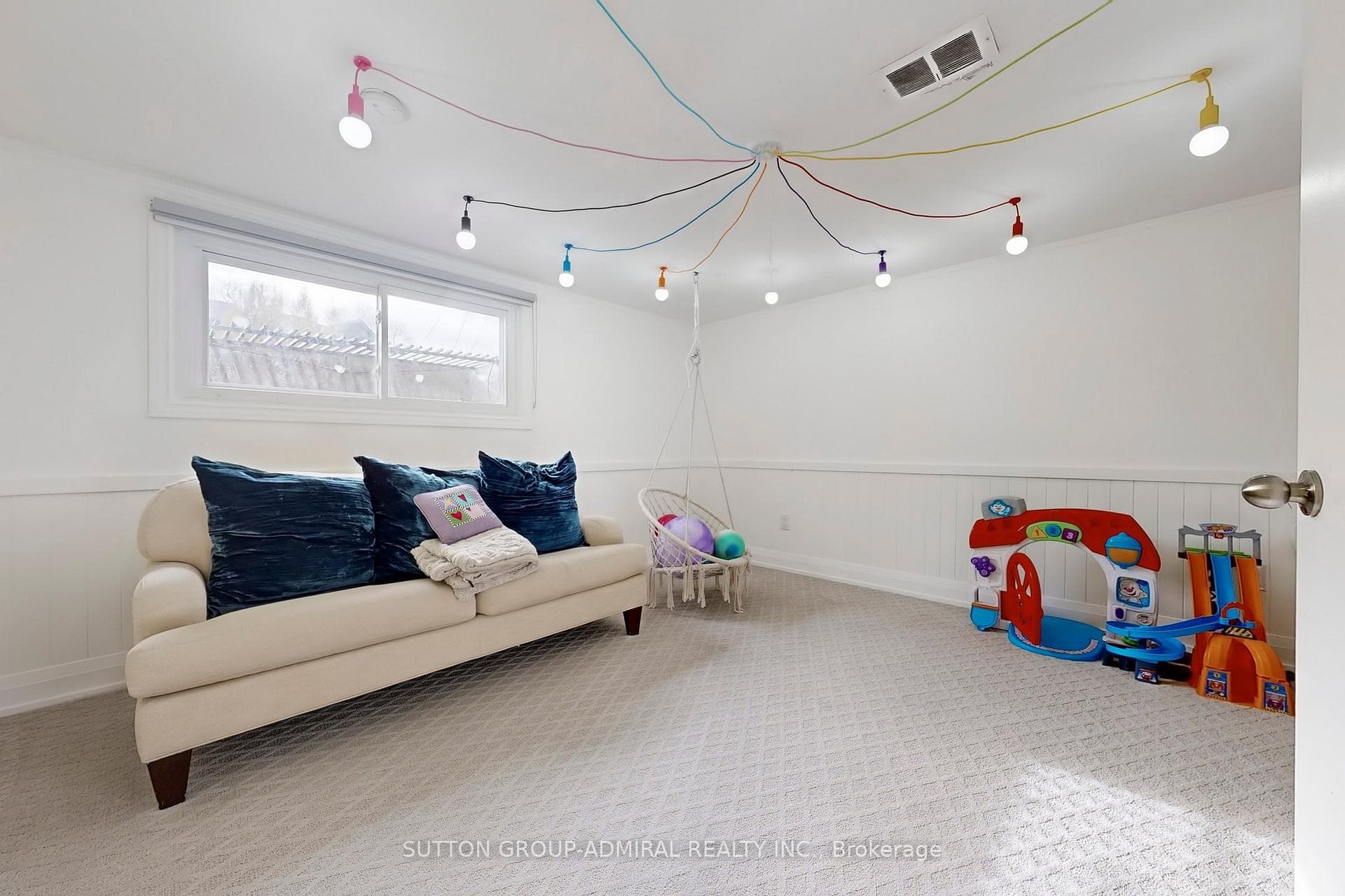 66 Brucewood Crescent photo 29