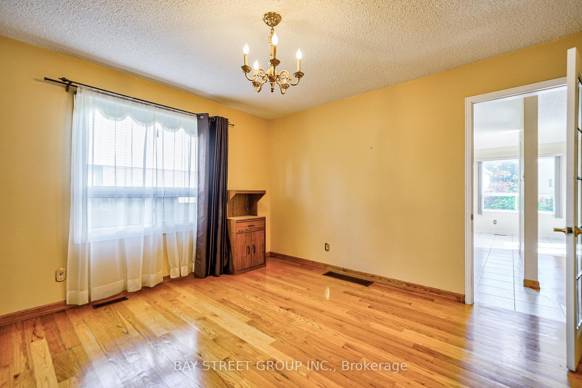 5 Gilmour Drive photo 9