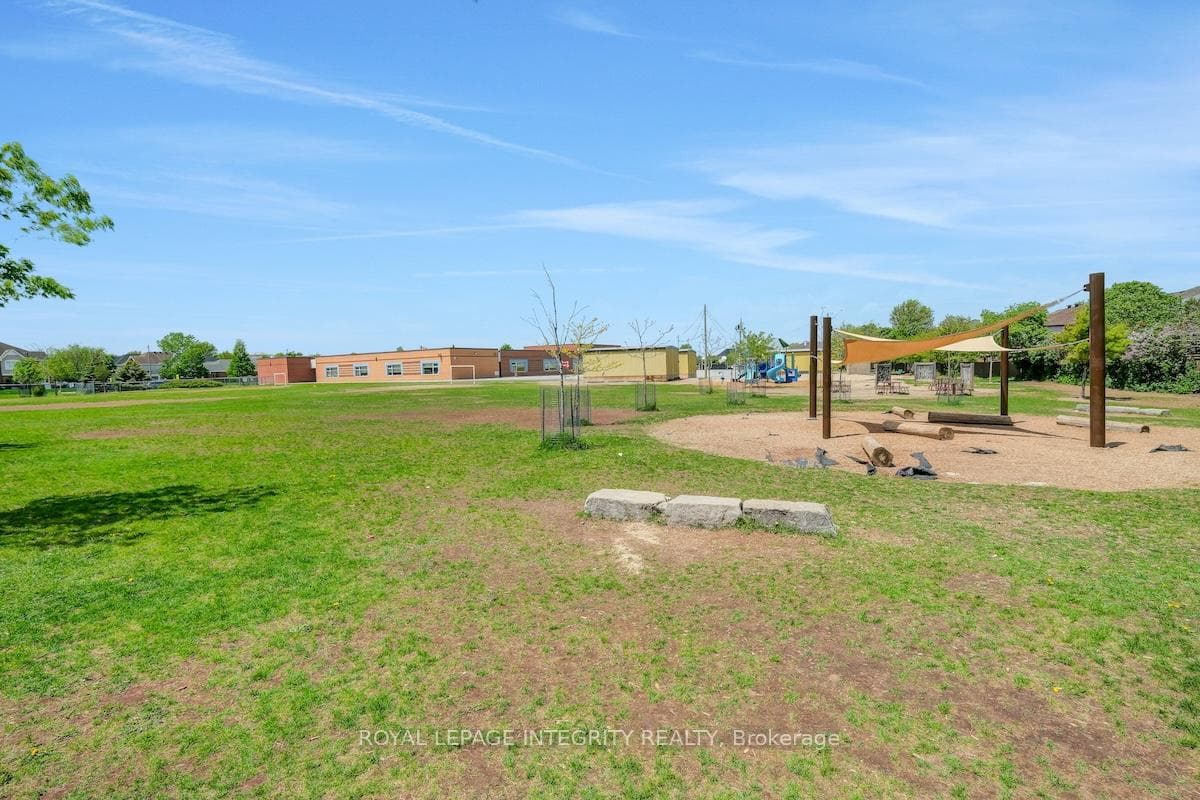1105 Stittsville Main Street Unit I photo 36