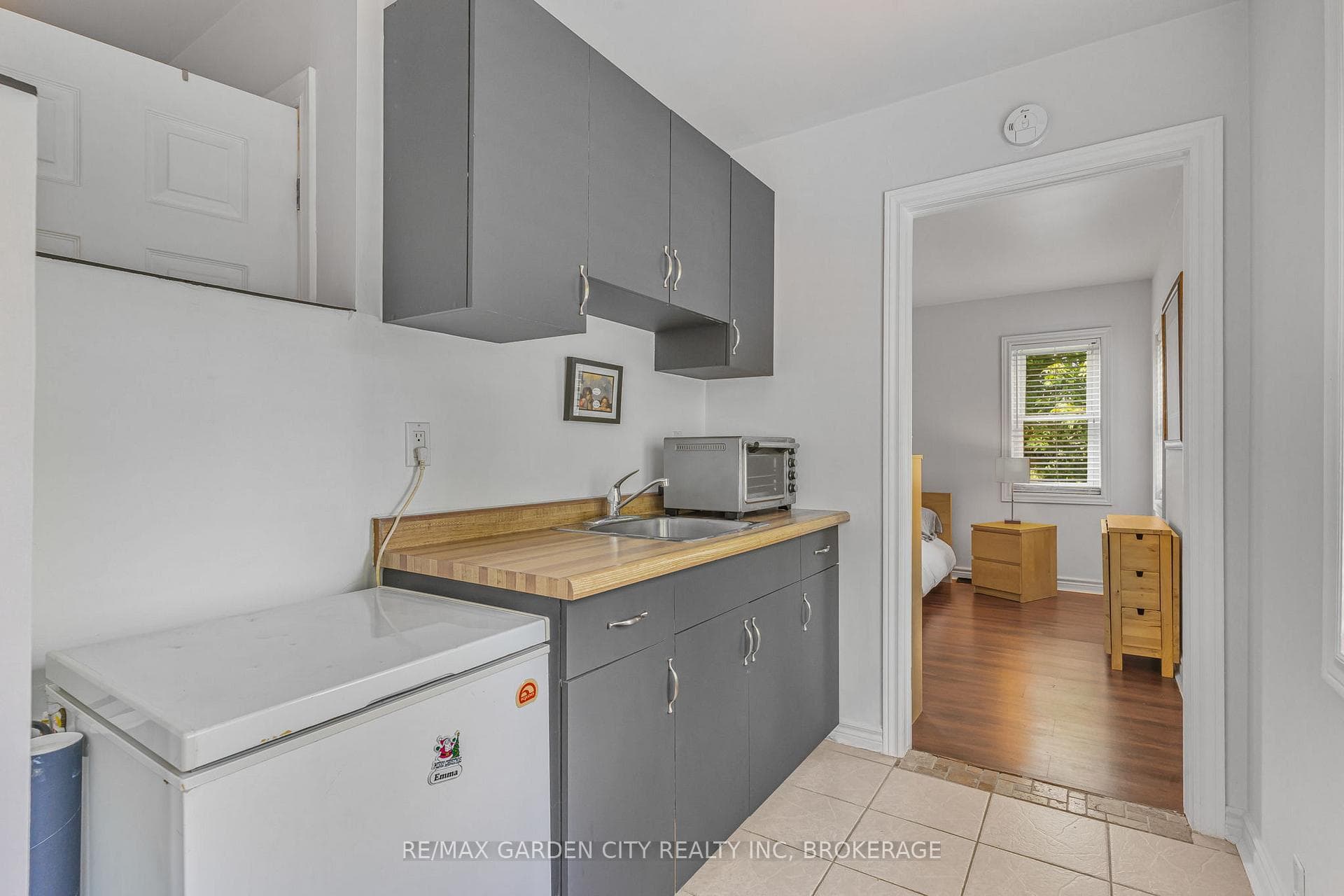 444 Webber Road photo 25