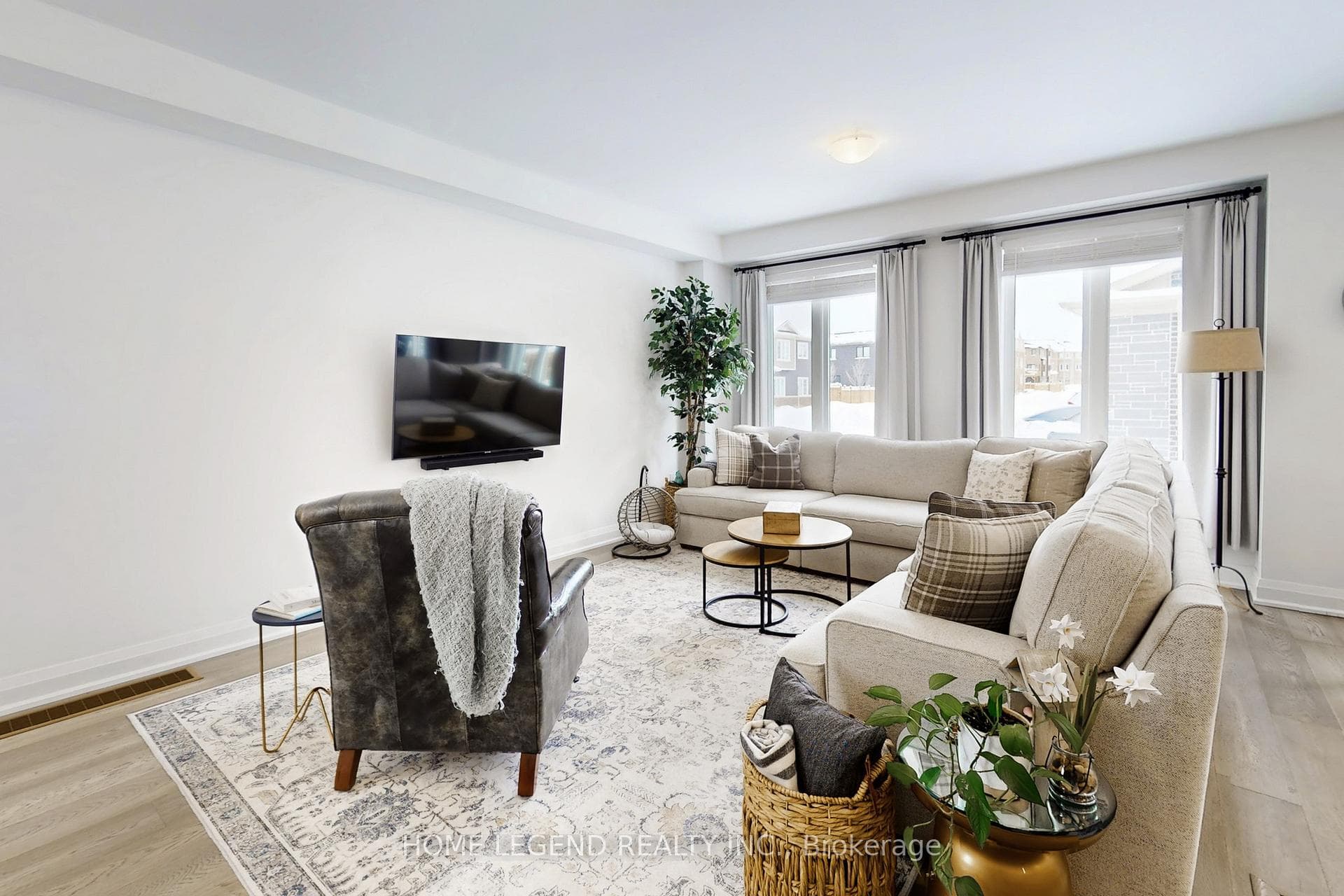 24 Lally Terrace photo 3