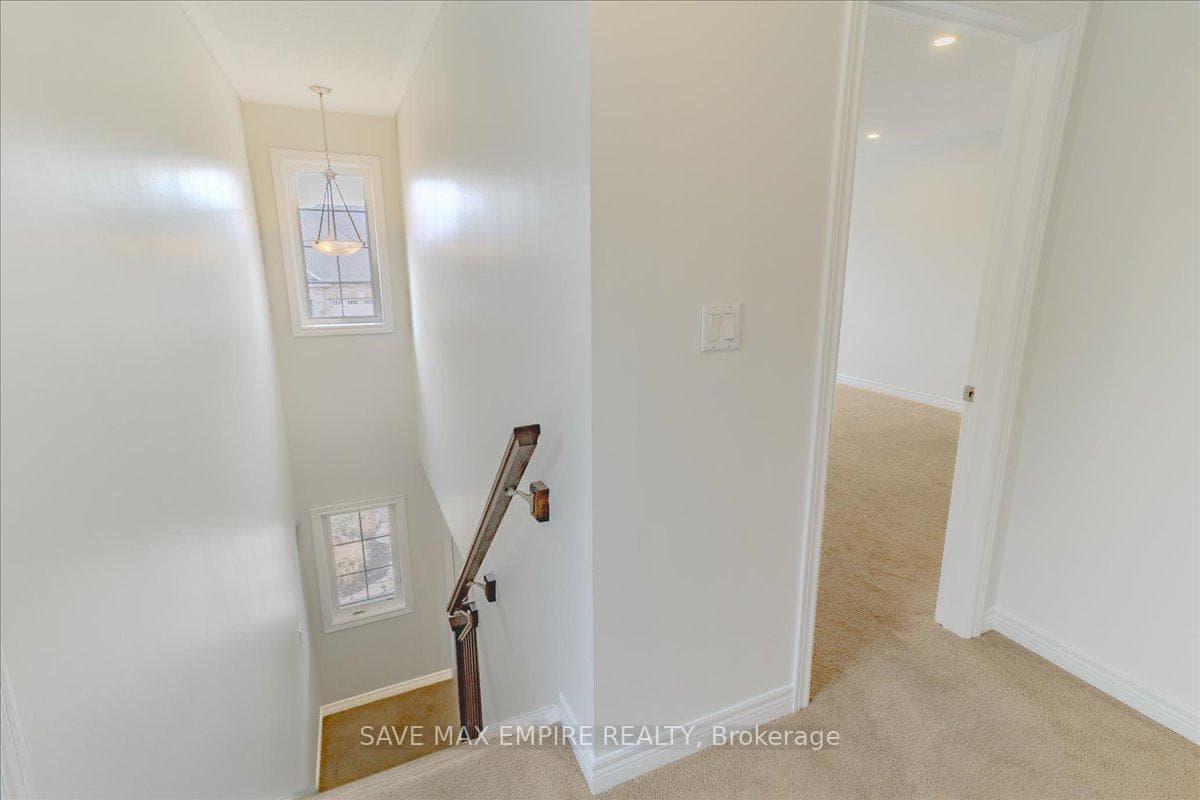 1413 Dunkirk Avenue photo 29
