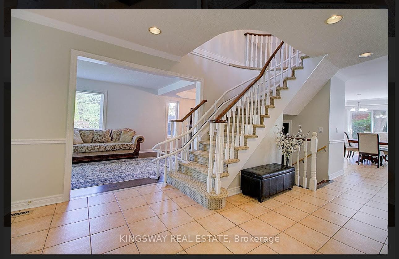 16 Annie Crescent photo 12