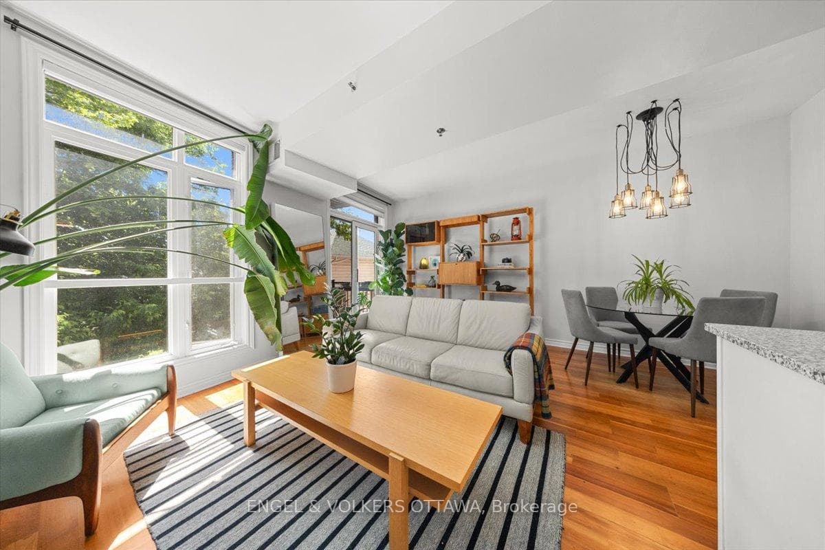 6 Grove Avenue Unit 205 photo 14