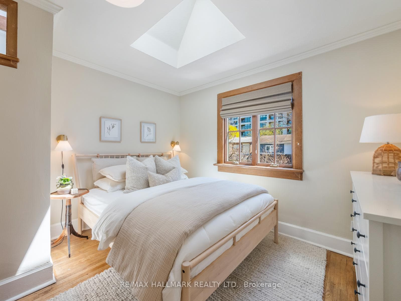 24 Meadow Avenue photo 21