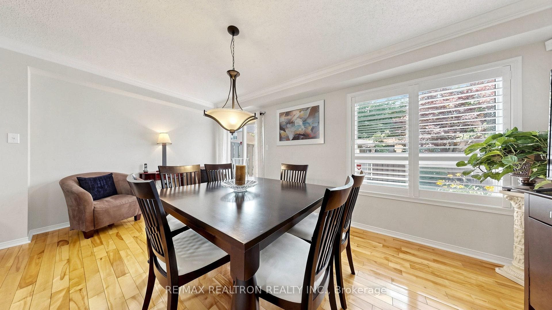 1225 Houston Drive photo 8