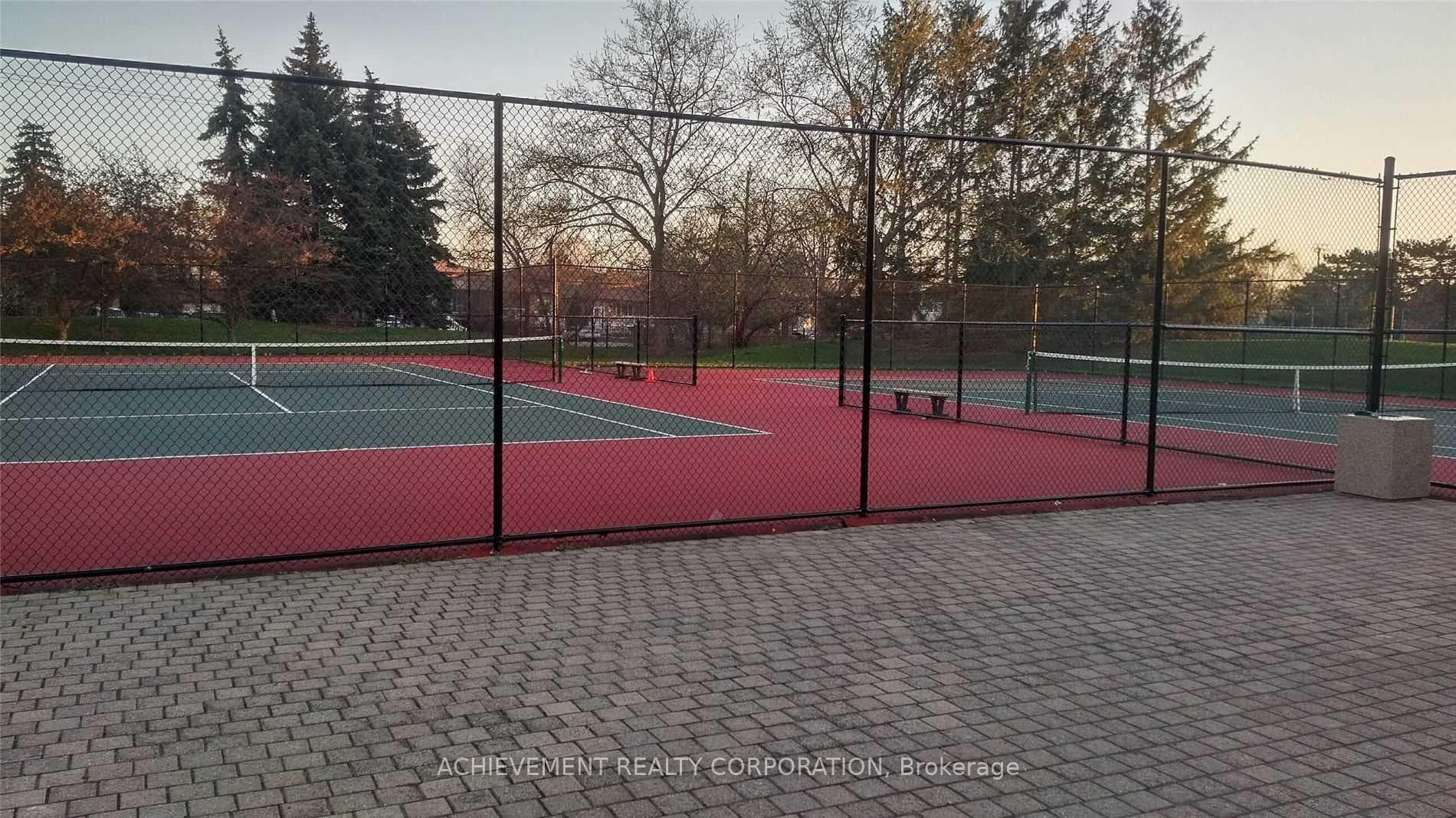 1121 Steeles Avenue Unit 1509 photo 14