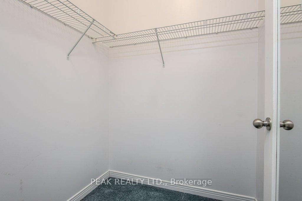 900 Doon Village Road Unit 3 photo 30