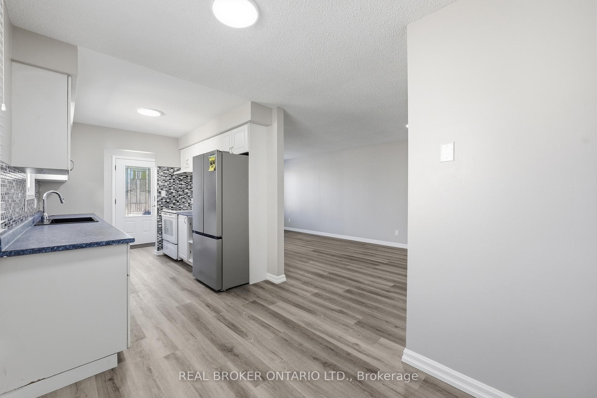 42 Terrace Avenue photo 6