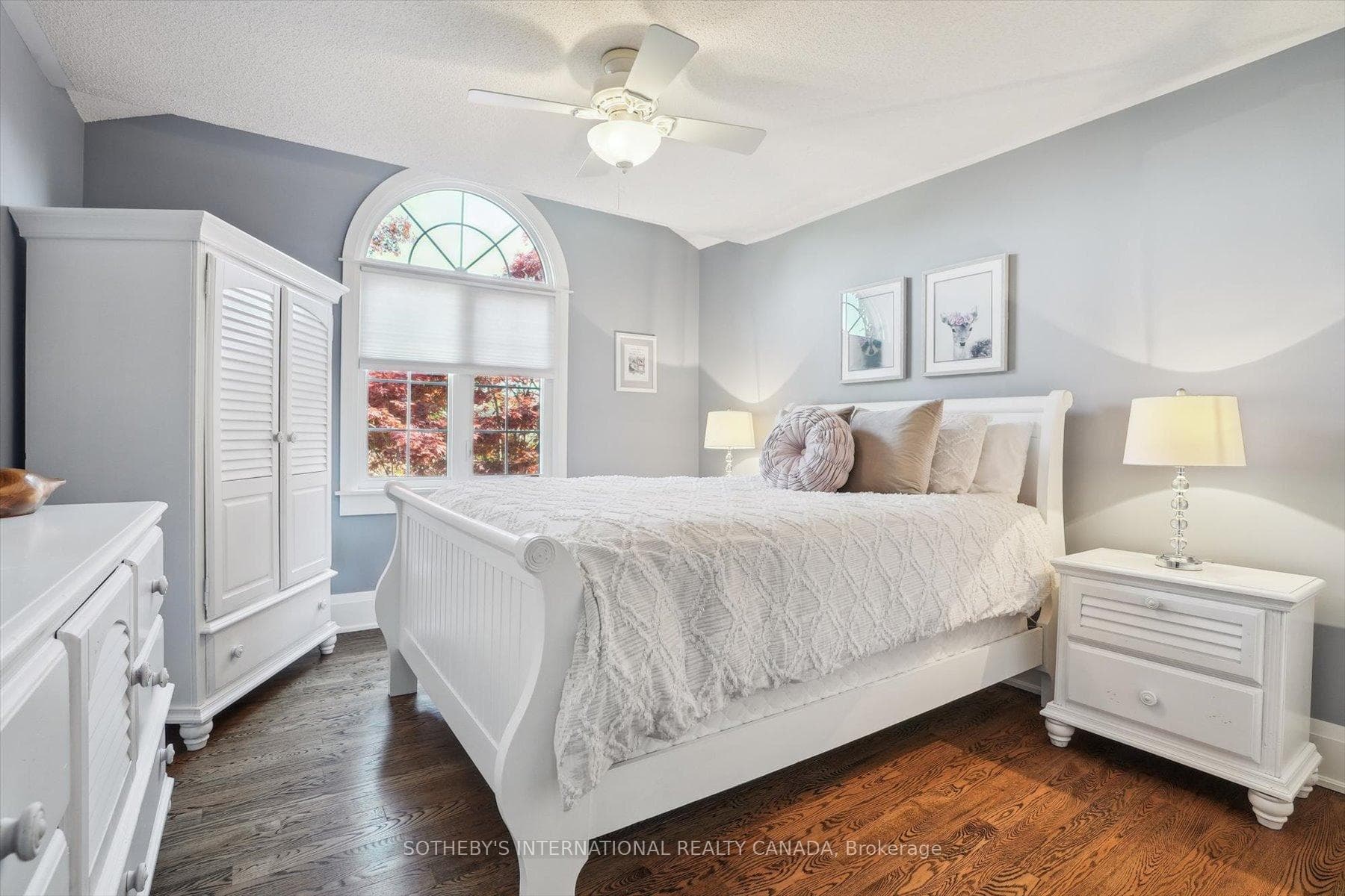 1662 Roundleaf Court photo 25