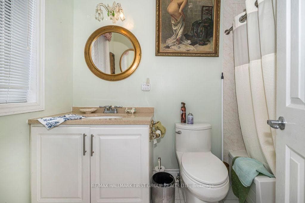 931 Pickering Beach Road photo 20
