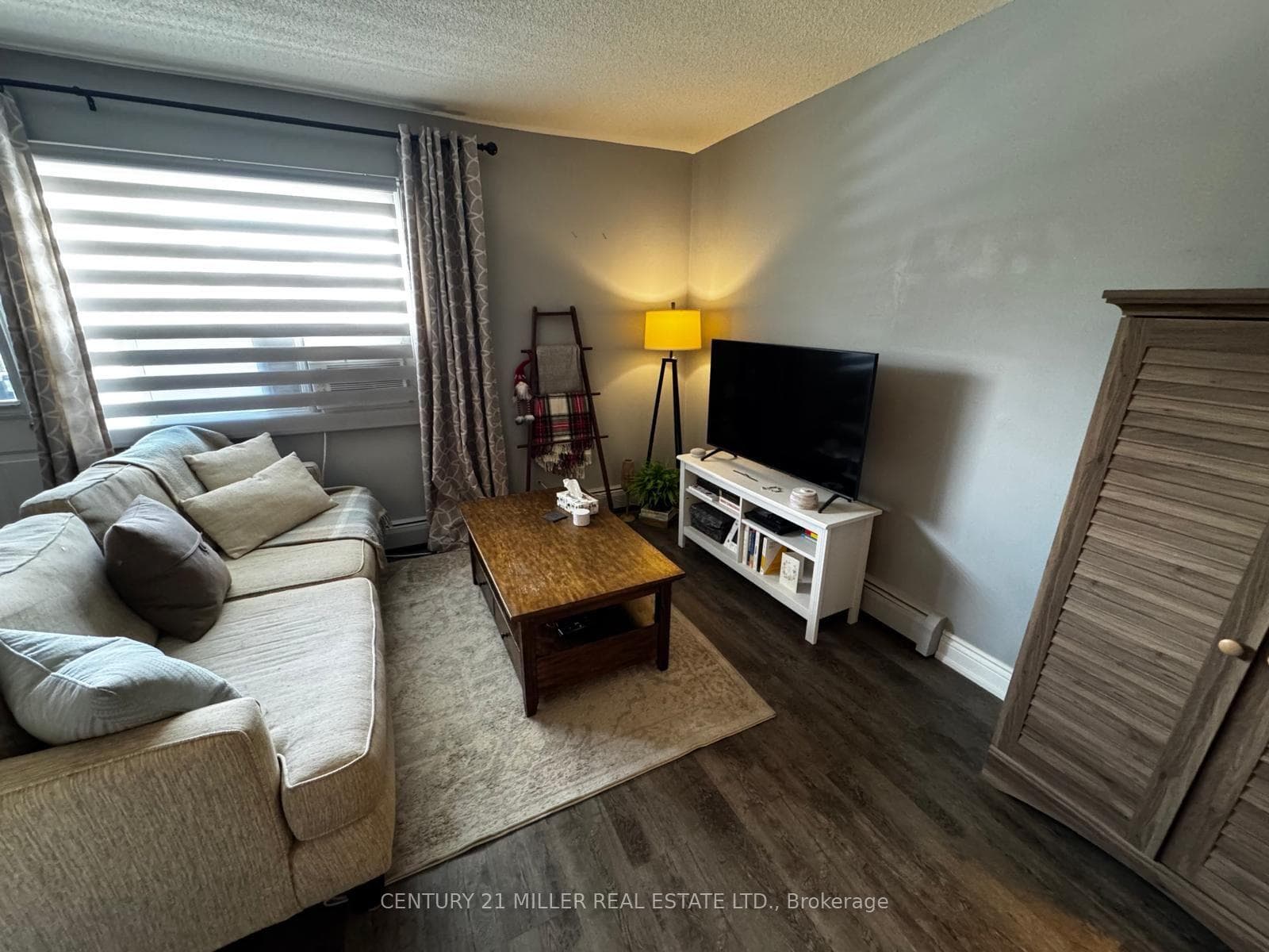 264 Oakdale Avenue Unit 309 photo 1