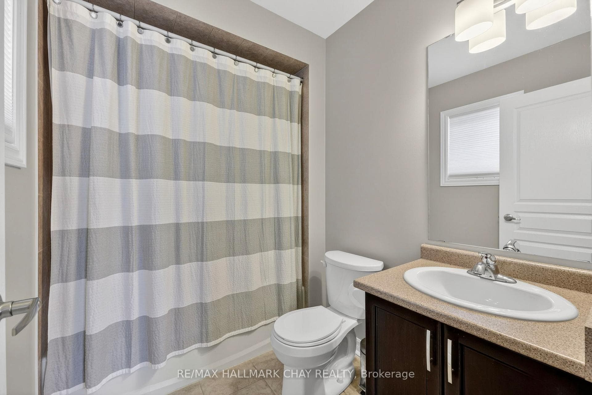 12 Orleans Avenue photo 28