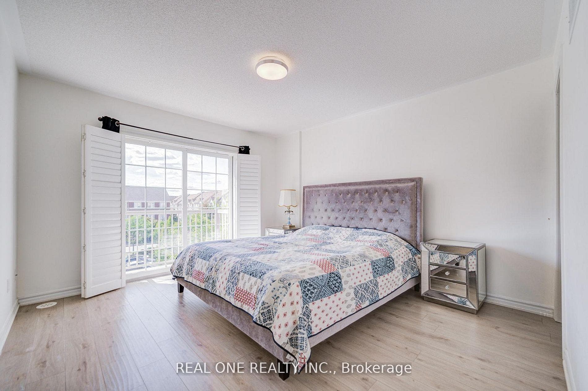 9 Ruskov Lane Unit Upper photo 24
