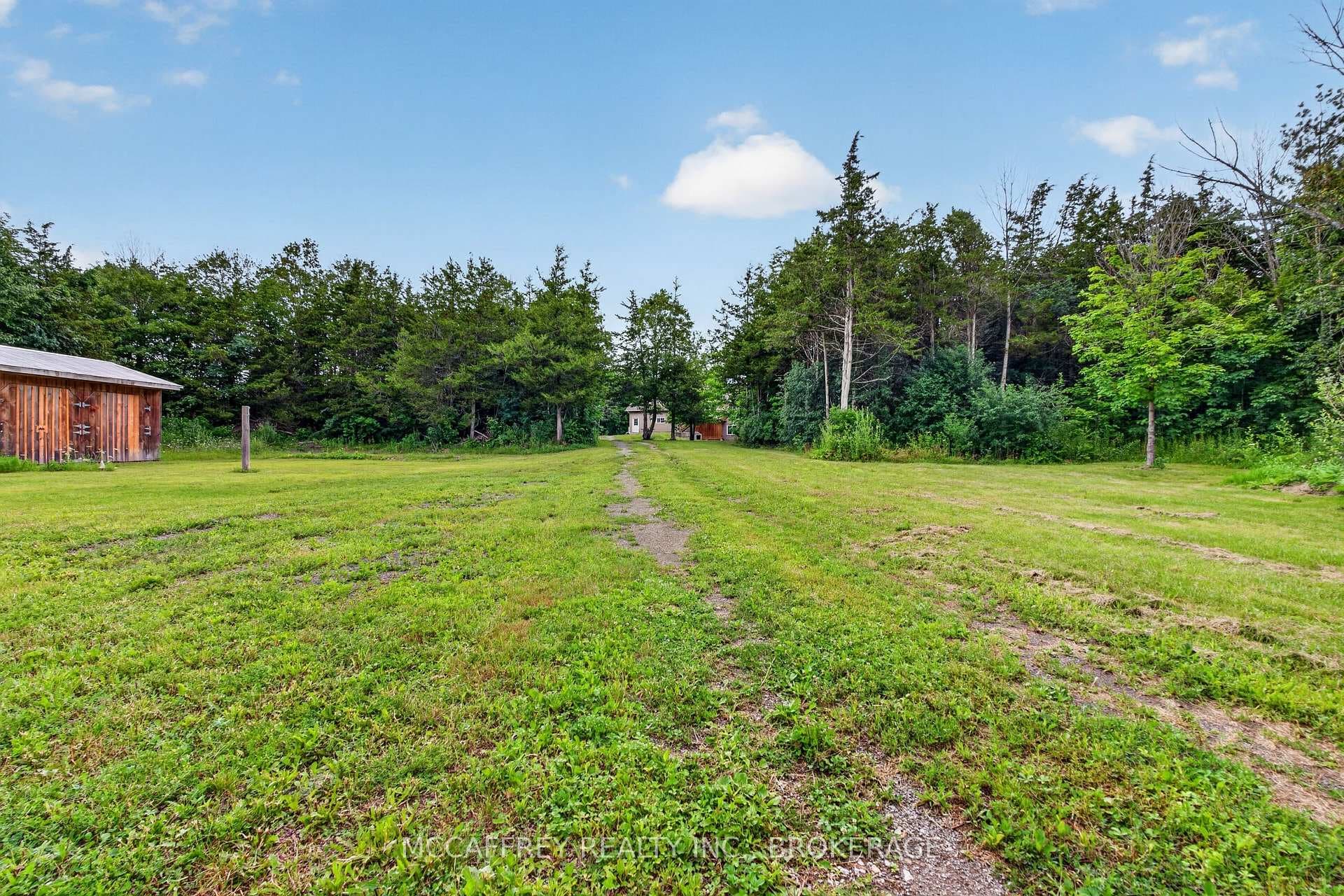 280 DENRIDGE Road photo 43