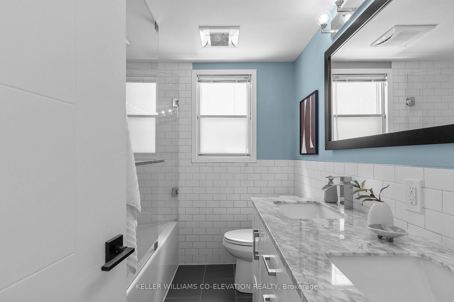 883 Cosburn Avenue photo 38