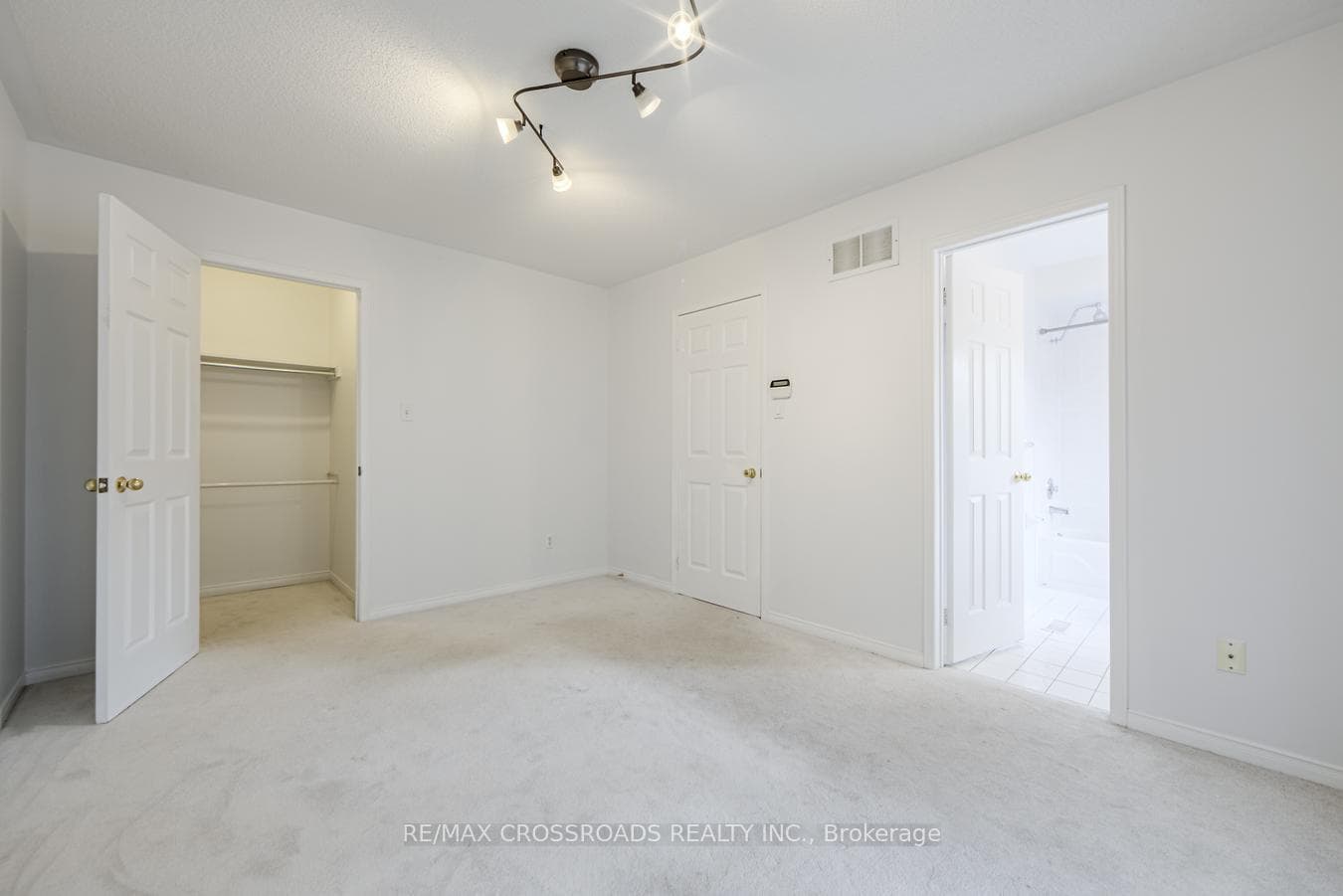 3 Brimforest Gate photo 25