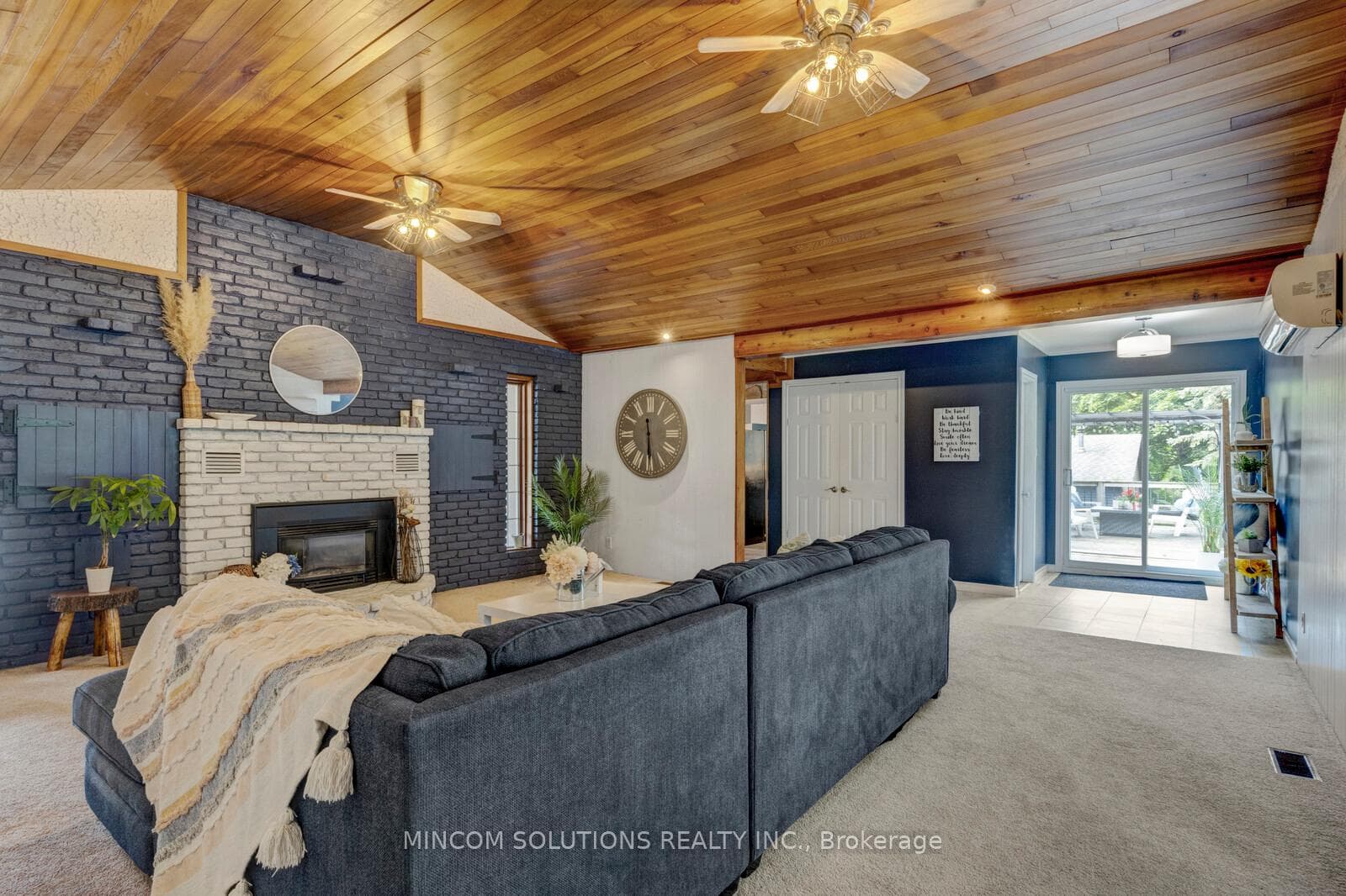 5663 Campbellville Road photo 6