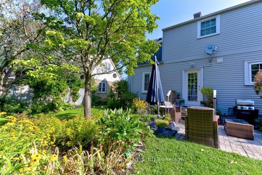 103 AVON Street photo 8