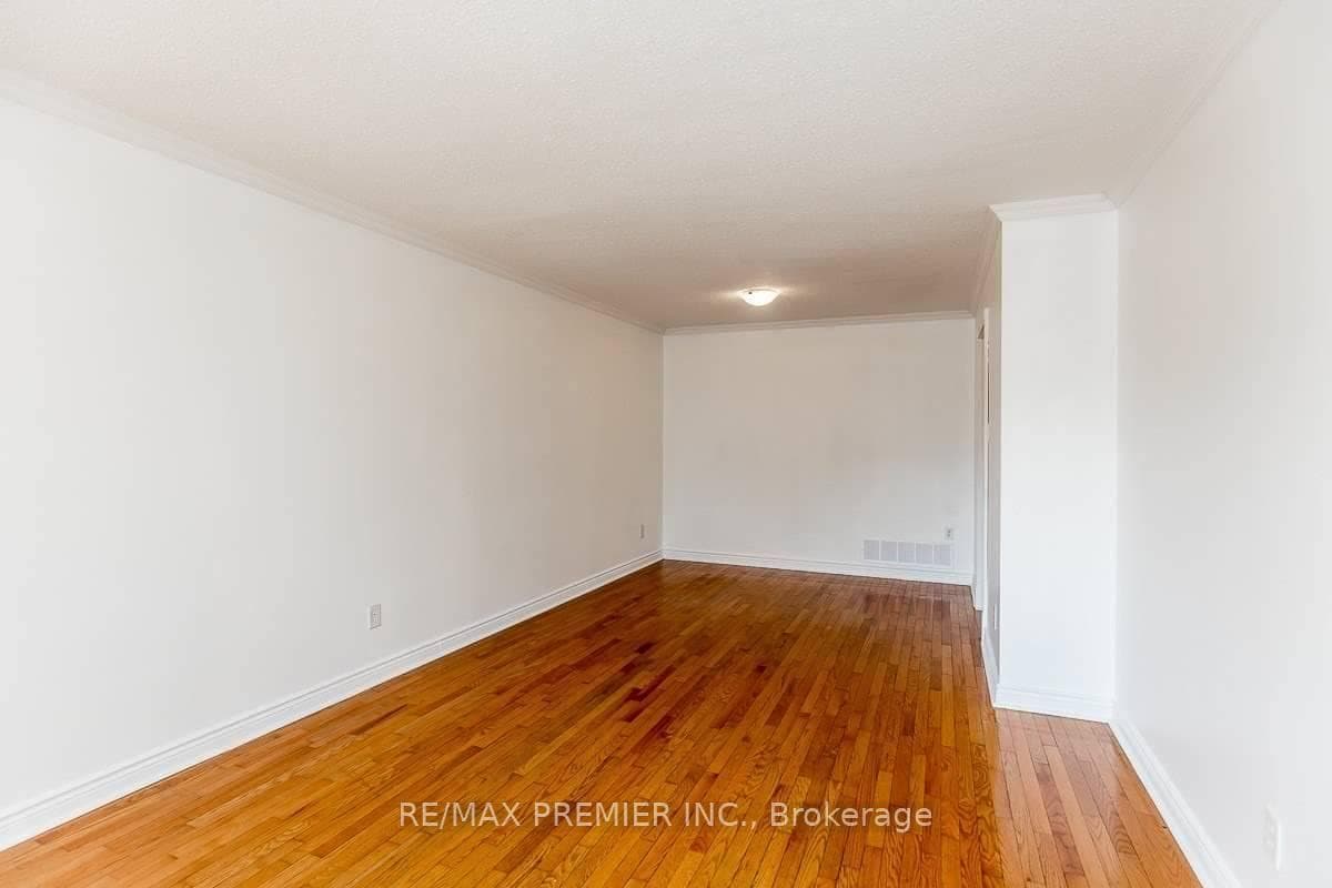 122 Tupper Street Unit Main photo 7