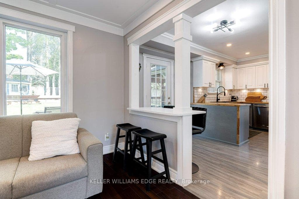 2185 Meadowbrook Road photo 7