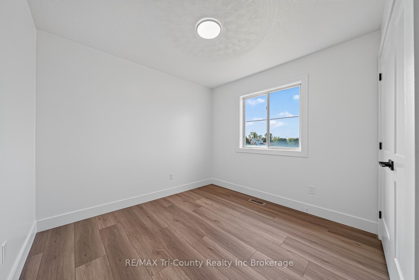 67 Beckett Boulevard photo 27
