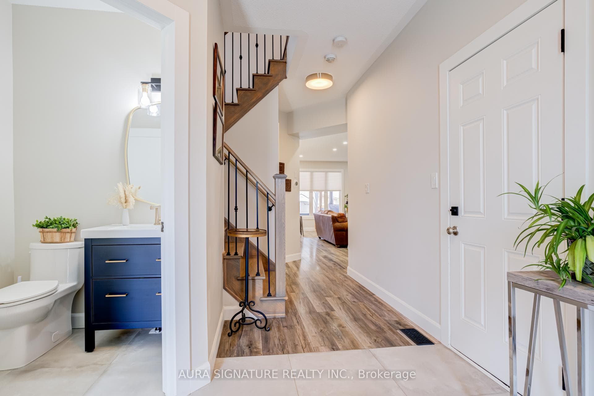 44 Mccabe Lane photo 4