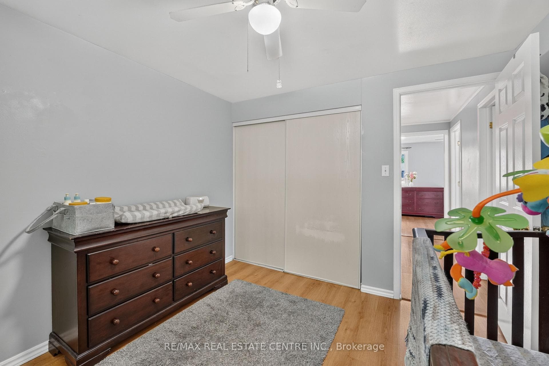 23 Burbank Crescent photo 22