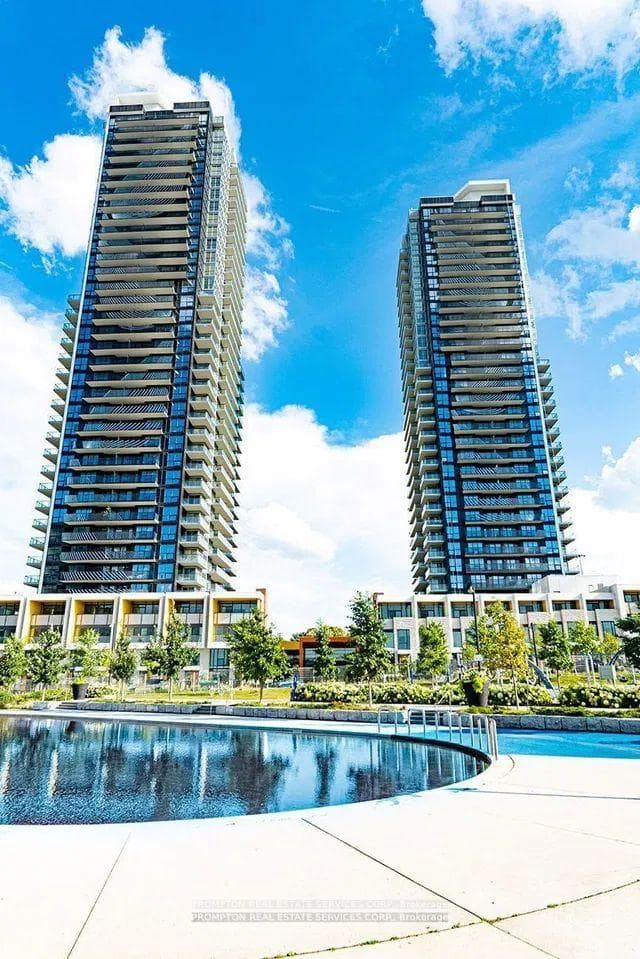 85 McMahon Drive Unit #3501 photo 1
