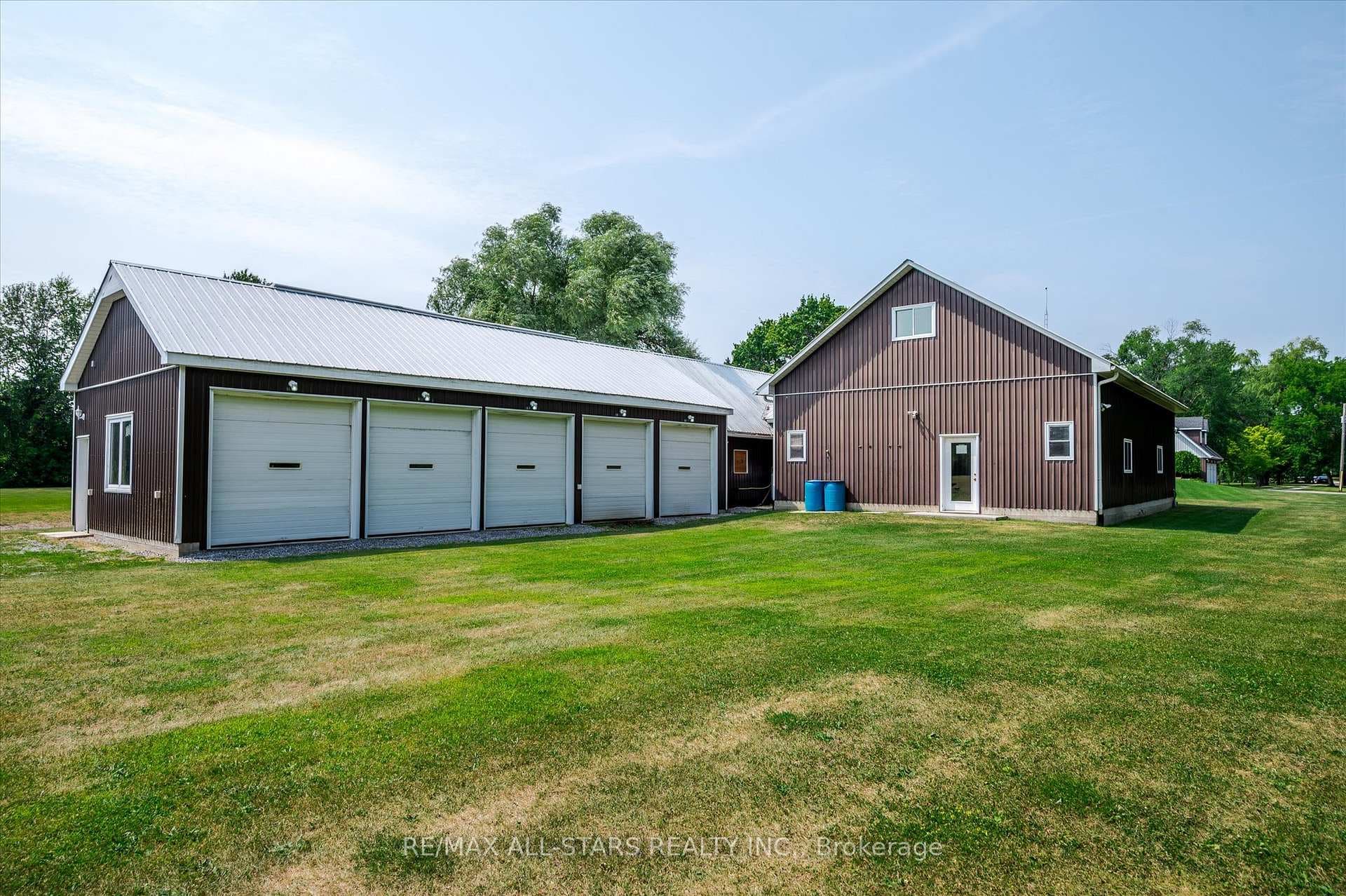 5427 RAVENSHOE Road photo 3