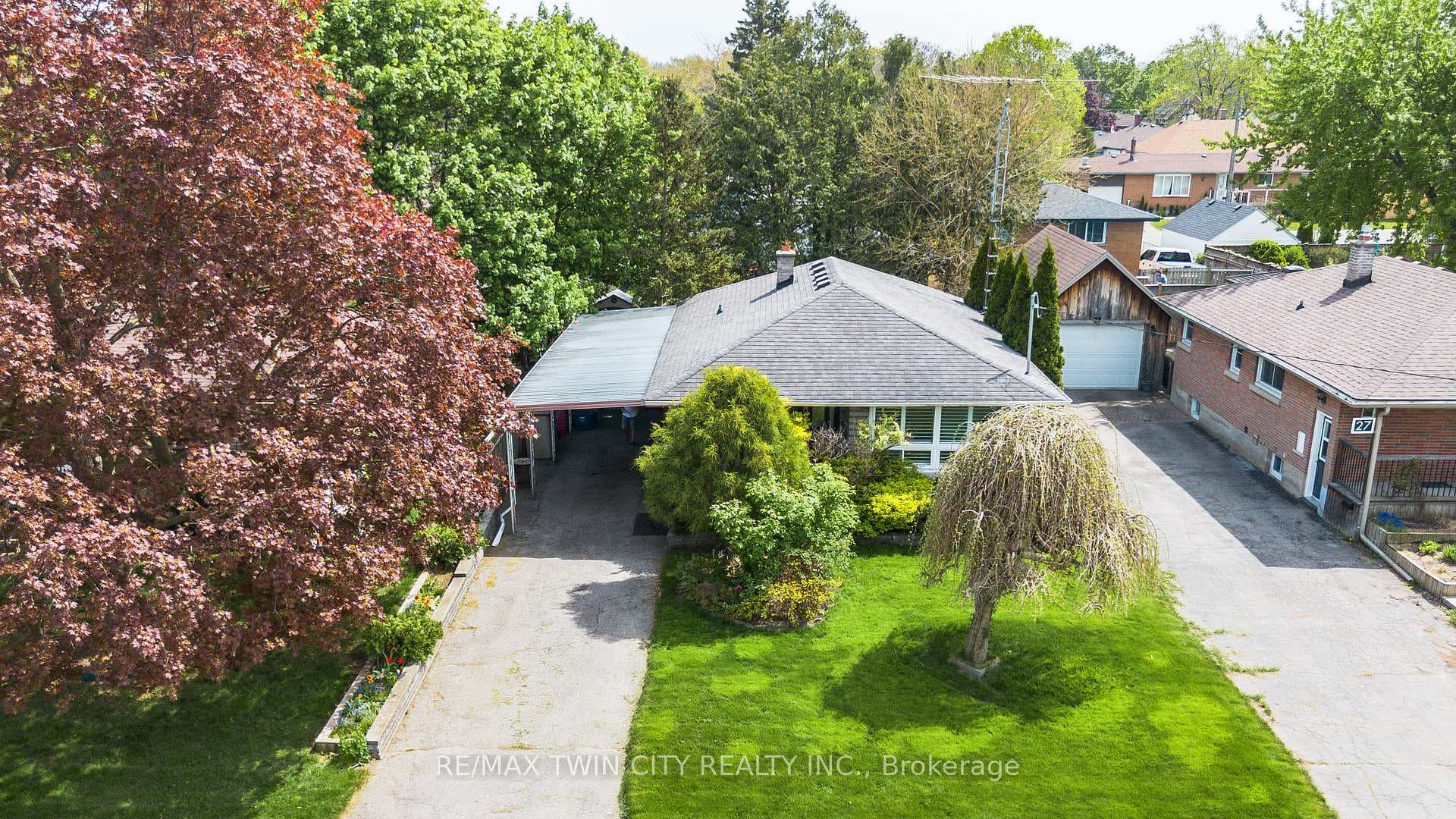 29 Albemarle Street photo 1