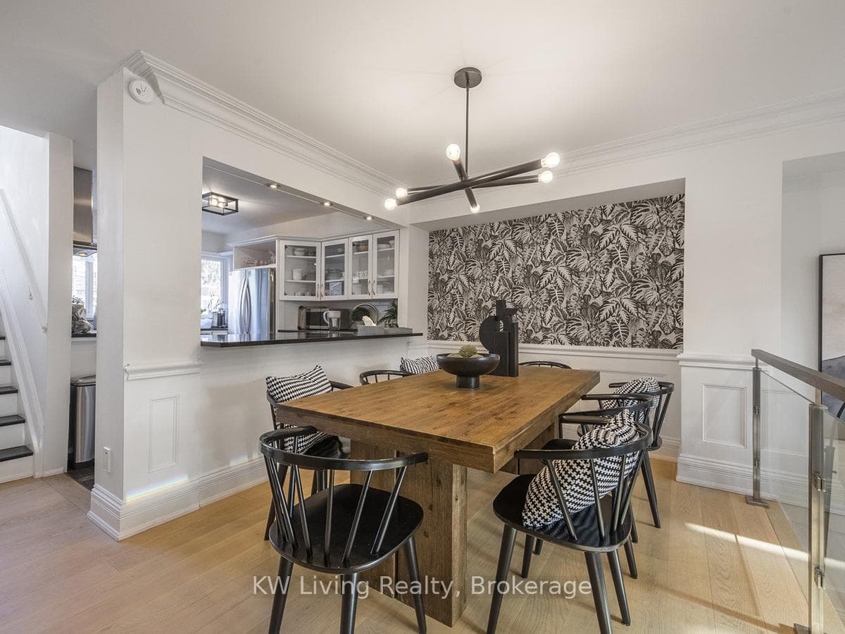 155 Woodbine Avenue Unit 7 photo 10
