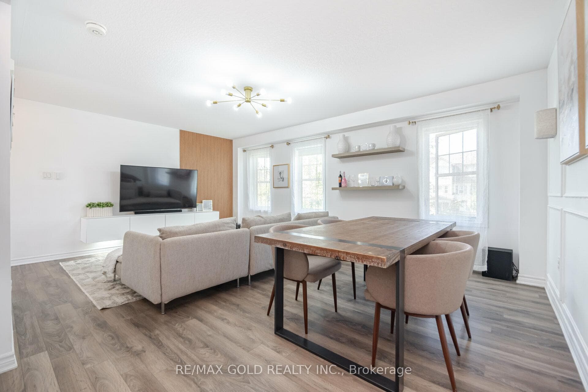 135 Ludolph Street photo 11