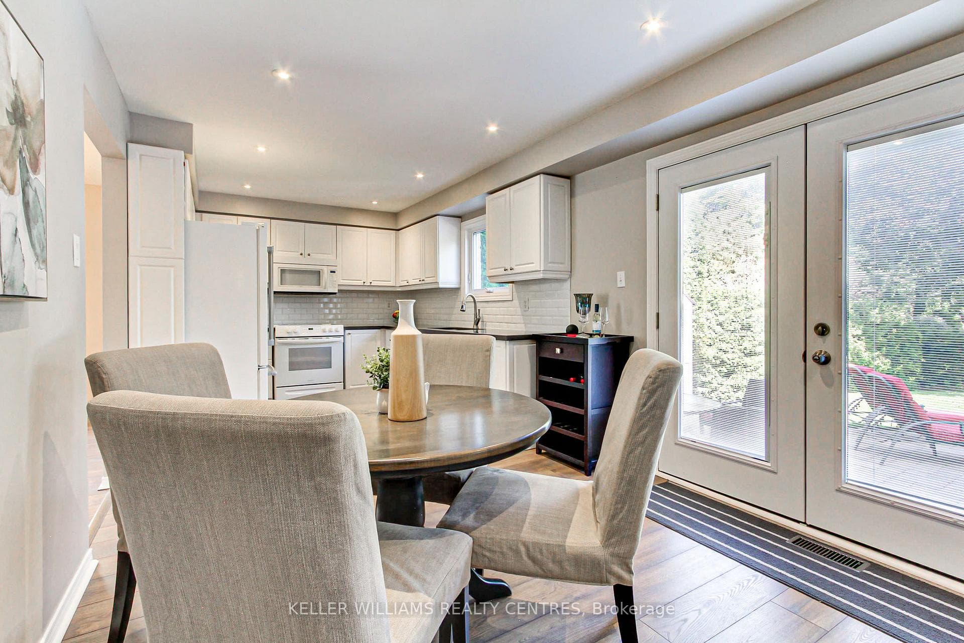 279 Brimson Drive photo 14