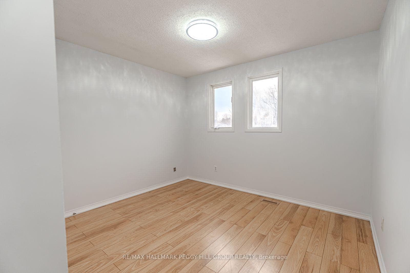 111 Garden Drive photo 6