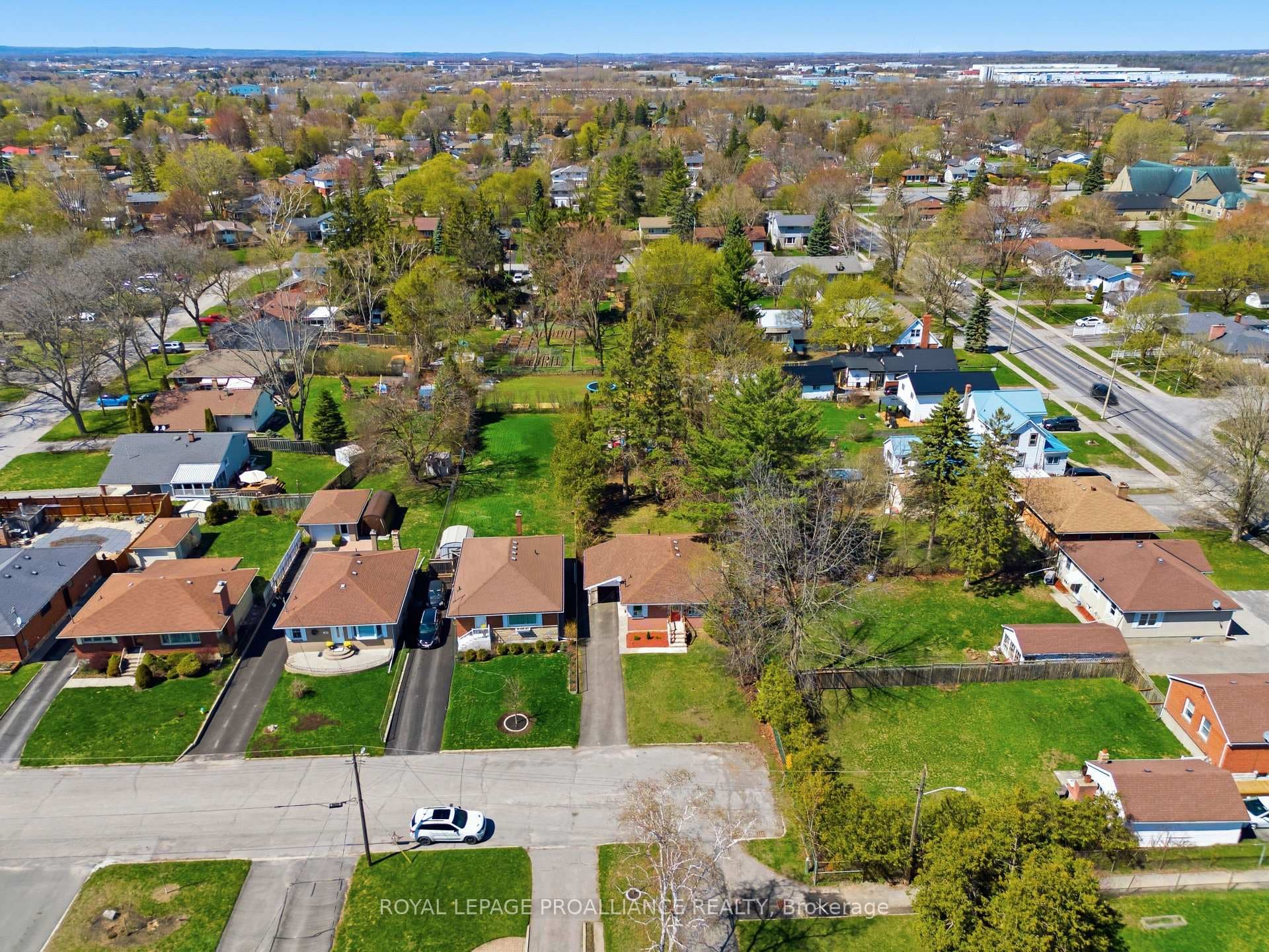 88 Crestview Avenue photo 44