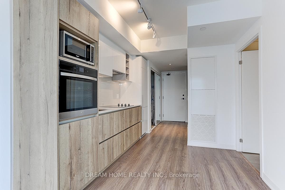 319 jarvis Street Unit 1116 photo 12