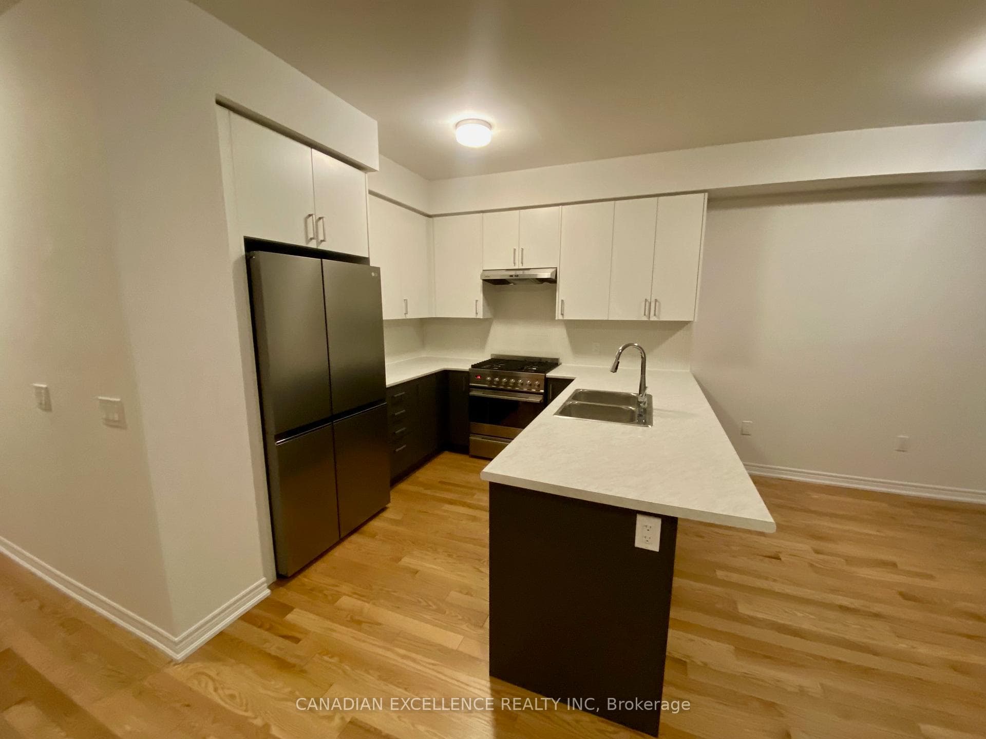 68 Edminston Drive photo 7